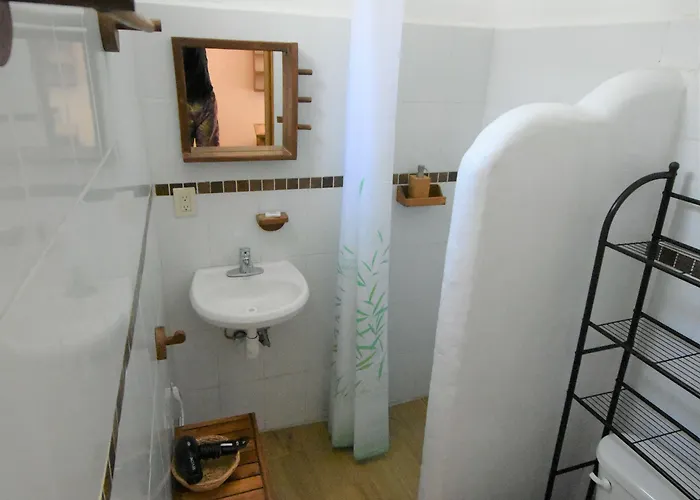 Hotel Casa Almendro 2*