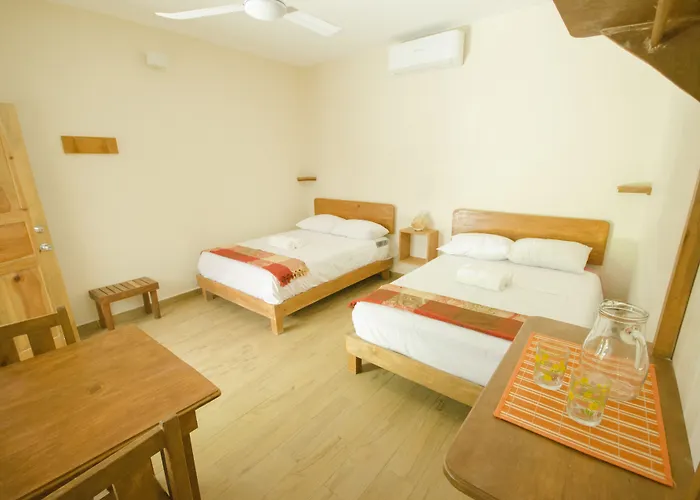 Hotel Casa Almendro