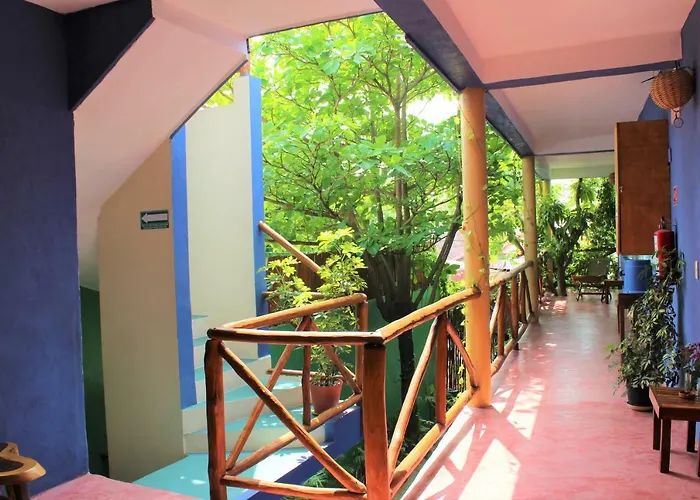 Casa Almendro Hotel